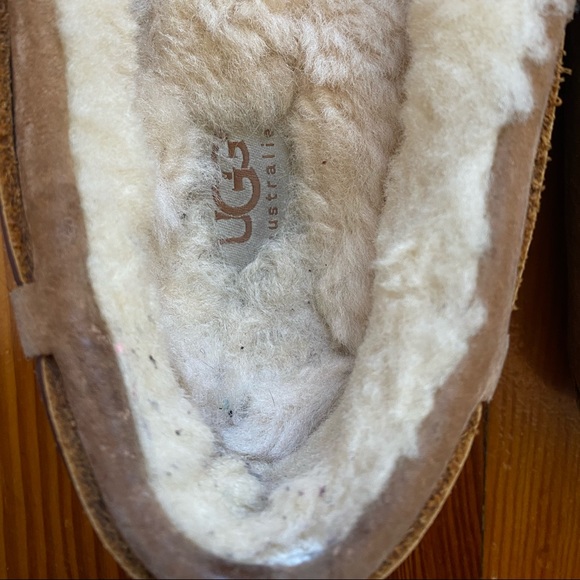 UGG Moccasins - Picture 6 of 13